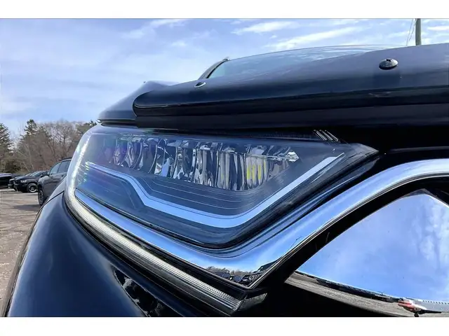 2017 Honda CR-V Touring | Leather | Sunroof | Honda Sensing | AW - Photo 30