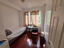 Rooms right by York University, Seneca, Schulich Business School