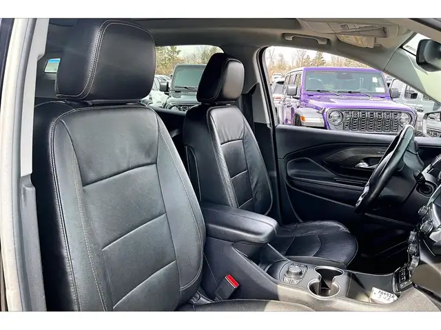 2020 GMC Terrain SLT Elevation | Pro Grade Pkg | Sunroof | AWD - Photo 7