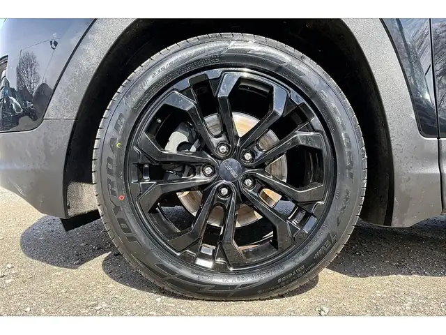 2020 GMC Terrain SLT Elevation | Pro Grade Pkg | Sunroof | AWD - Photo 8