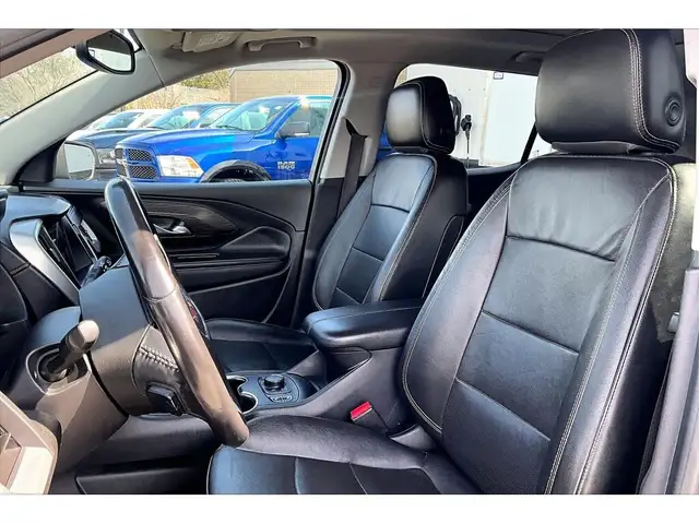 2020 GMC Terrain SLT Elevation | Pro Grade Pkg | Sunroof | AWD - Photo 25
