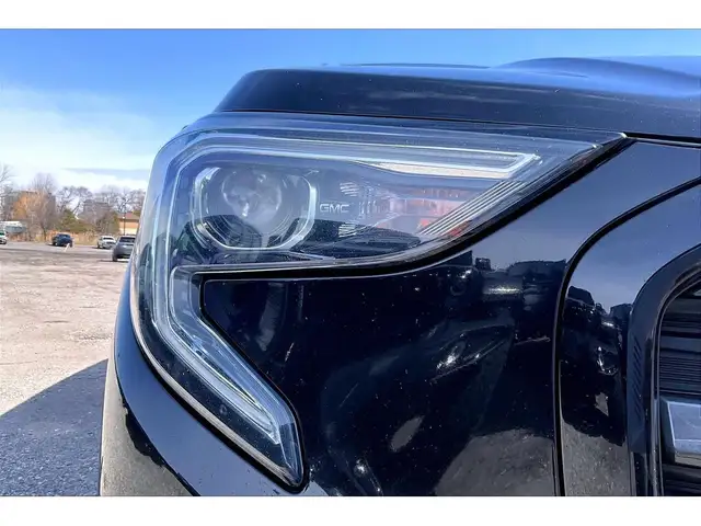 2020 GMC Terrain SLT Elevation | Pro Grade Pkg | Sunroof | AWD - Photo 30