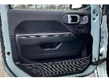 2024 Jeep Wrangler Sahara | Skytop | Leather | Alpine | Tow Pkg - Photo 18