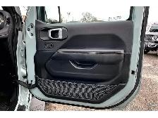 2024 Jeep Wrangler Sahara | Skytop | Leather | Alpine | Tow Pkg - Photo 19