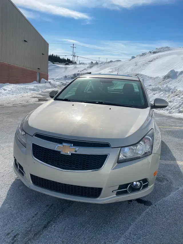 2013 Chevy Cruze , 77,000 kms
