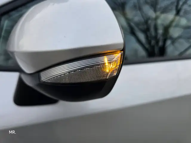 2022 Toyota Corolla SE Heated Seats, Heated Stering wheel, Rever - Photo 9