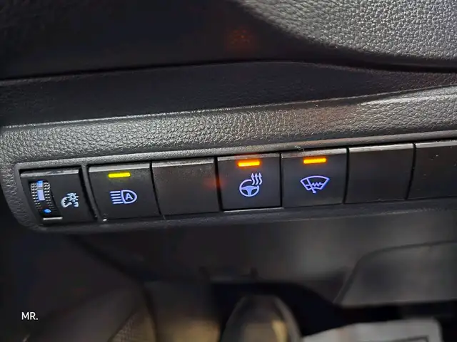 2022 Toyota Corolla SE Heated Seats, Heated Stering wheel, Rever - Photo 24