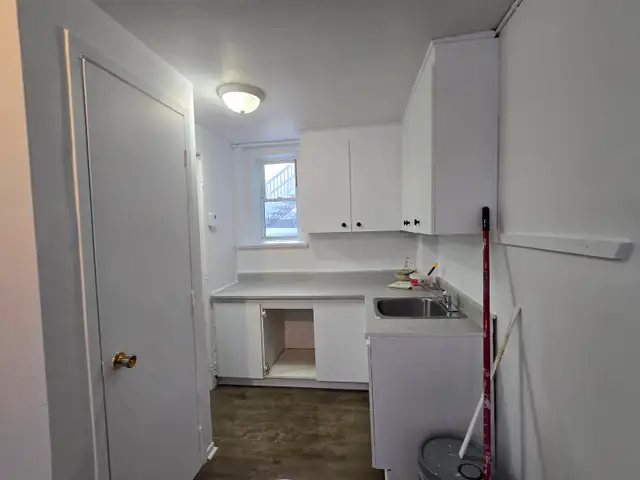 3 1/2 libre pour 1er Juillet à la ville de - Photo 3