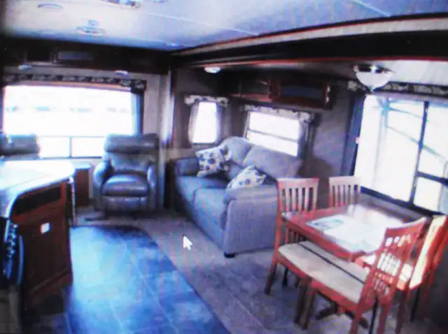 Roulotte Hideout de Keystone et hybride 2014- 28pieds - Photo 10