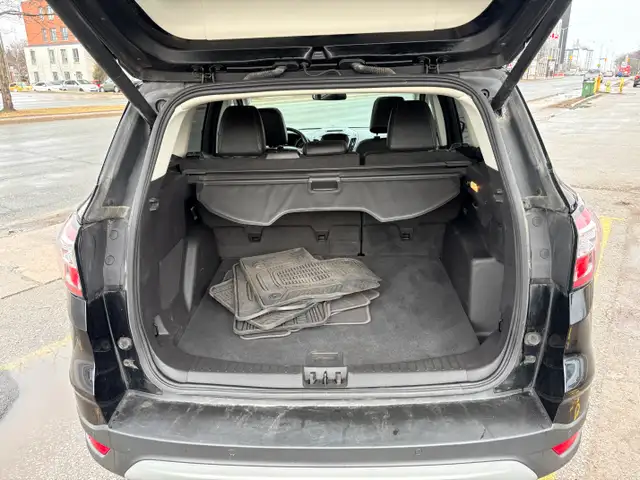 2017 Ford Escape Titanium - Photo 15