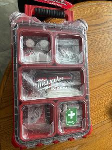 Milwaukee pack out first aid kit - Photo 2