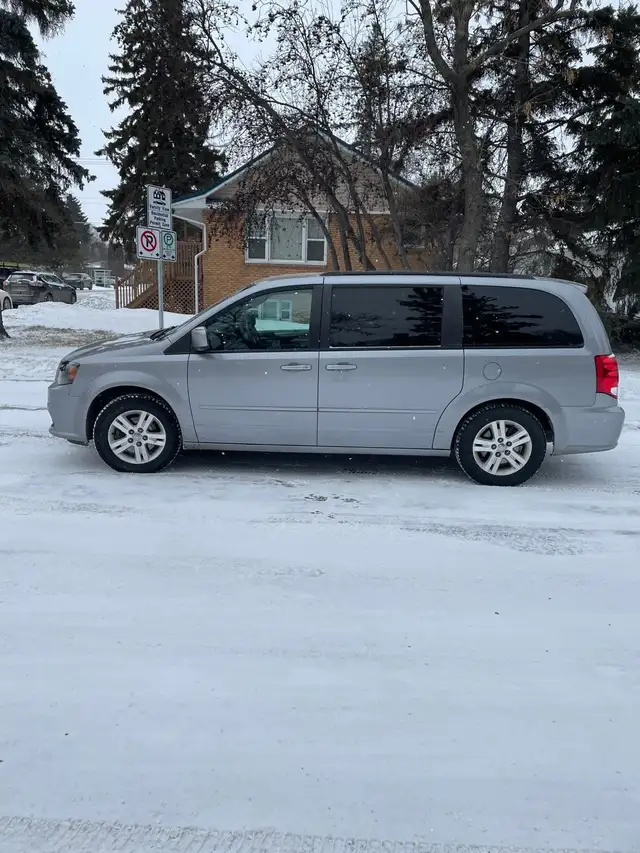 2015 Dodge caravan sport - Photo 2