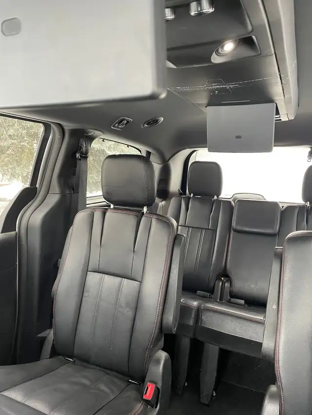 2015 Dodge caravan sport - Photo 9