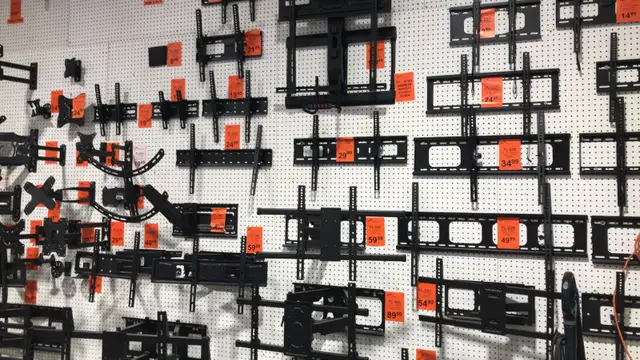 Protech FL-535 37″ to 82″ Full Motion/Articulating TV Wall Mount - Photo 2