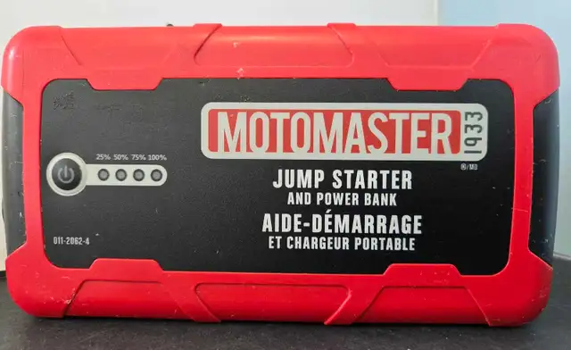 MOTOMASTER JUMP STARTER/POWERBANK  011-2062-4 ' AS IS'