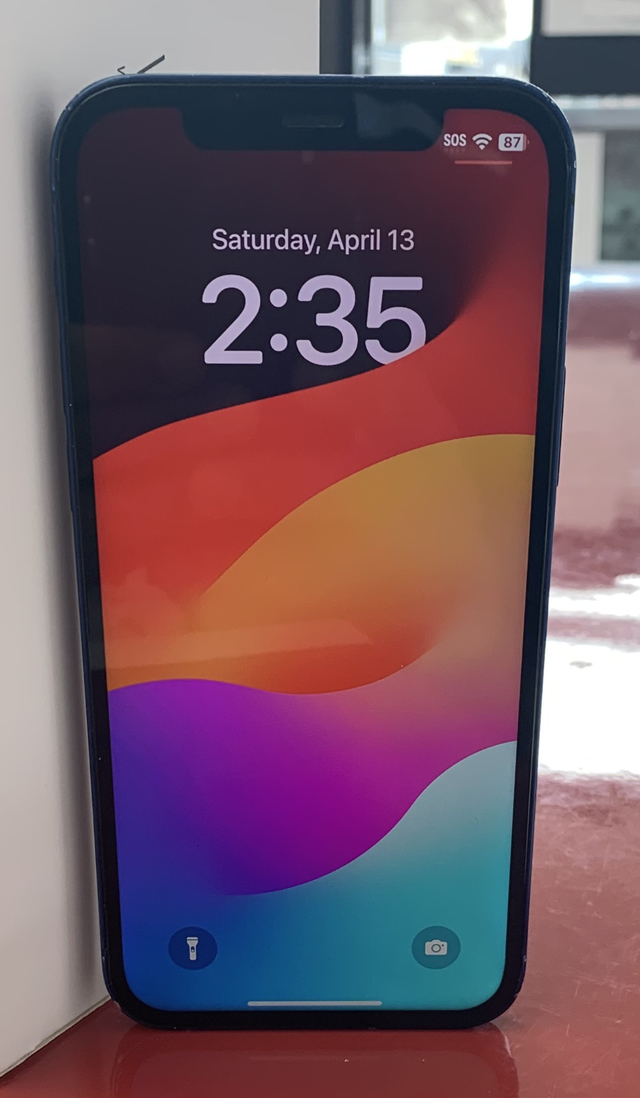 unlocked iphone 12 (64GB)for $349 with 1 year of warranty!!