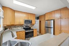 OH! Extensively Renovated 4dbrm Bungalow w/ 3-Season Sunroom! - Photo 5