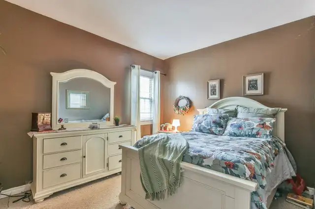 2 Bedroom Home for Sale in Manor Park Neighbourhood - Photo 7