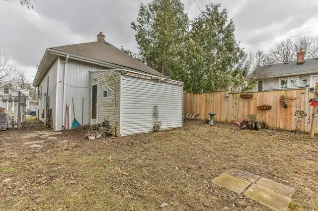 2 Bedroom Home for Sale in Manor Park Neighbourhood - Photo 10