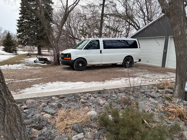 2014 Chevrolet Express Passenger AWD