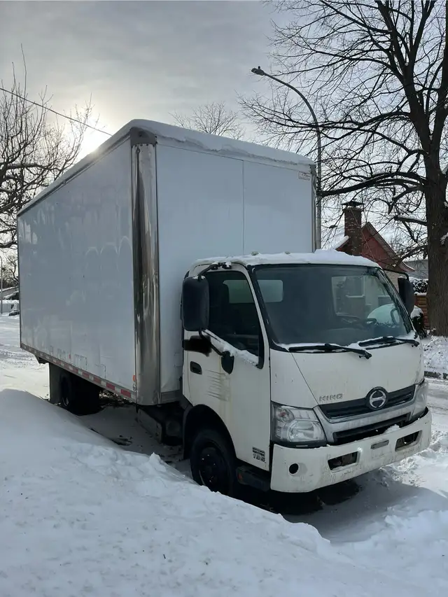 Hino 195 2016 20’ - Photo 2