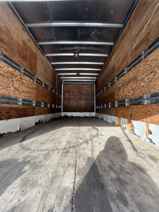 Hino 195 2016 20’ - Photo 7