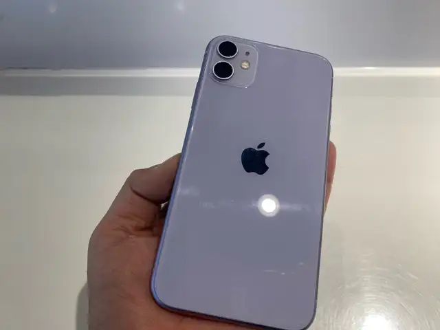 Preowned iPhone 11 - 128GB - $369 with 1-year Warranty - Photo 7