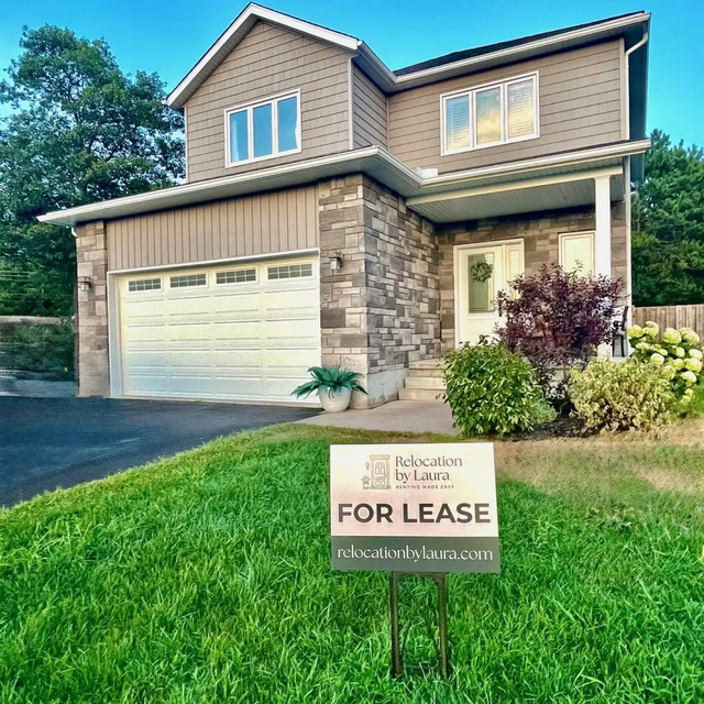 Military being posted in or relocating to a new position at CNL? - Photo 2