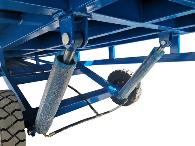 10 Ton Mobile Loading Ramp – Warehouse & Dock Use - Photo 5