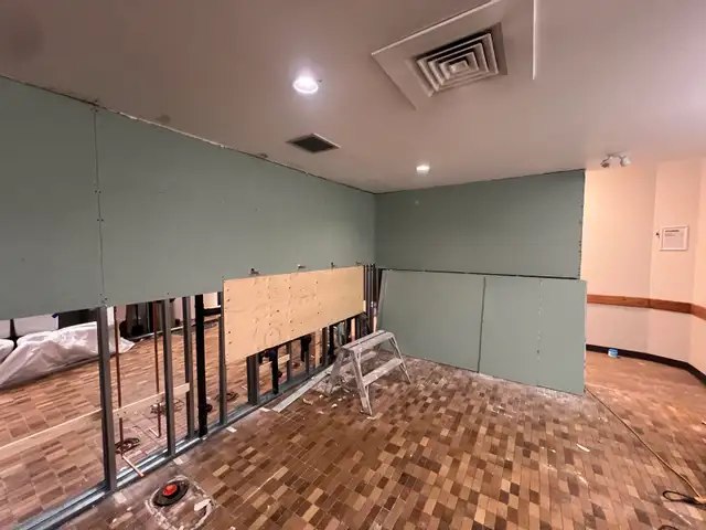 Handy Man Wanted!! - Photo 7