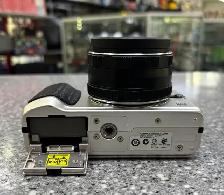 Olympus E-PL-2 12.3MP Mirrorless Camera w Meke 25mm Lens - Photo 6