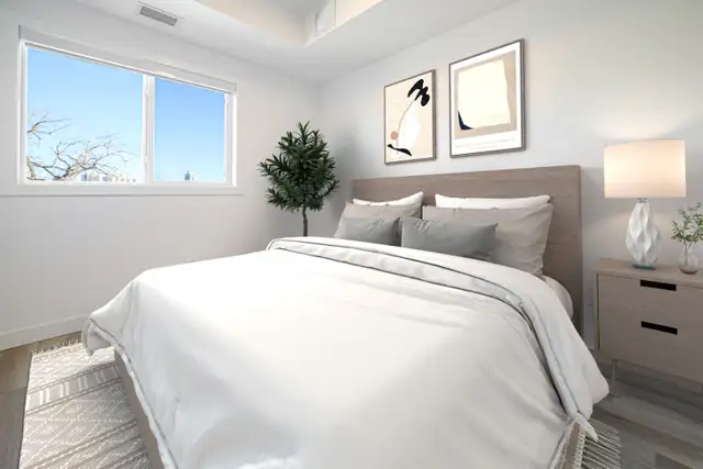 LUXURY 3 Bedroom Apartment! Available May 1st! - Photo 5