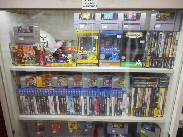 NES, Super NES, N64, Wii U, GameCube, PlayStation, X Box... - Photo 3
