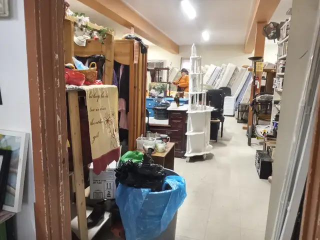 INDOOR NOT FOR PROFIT YARD SALE - Photo 6