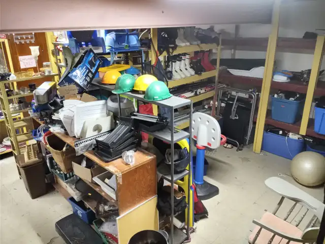 INDOOR NOT FOR PROFIT YARD SALE - Photo 7