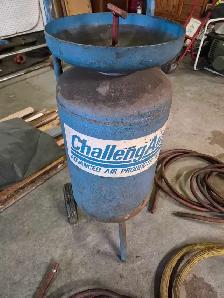 sand blasting pot and guns and hoses