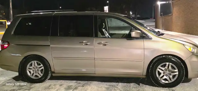 2005 honda odyssey EXL minivan - Photo 6