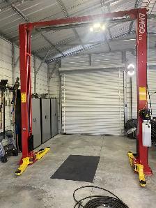 Heavy Duty 12,000 lbs Two Post Auto Lift – Mechanic Shop - Photo 3