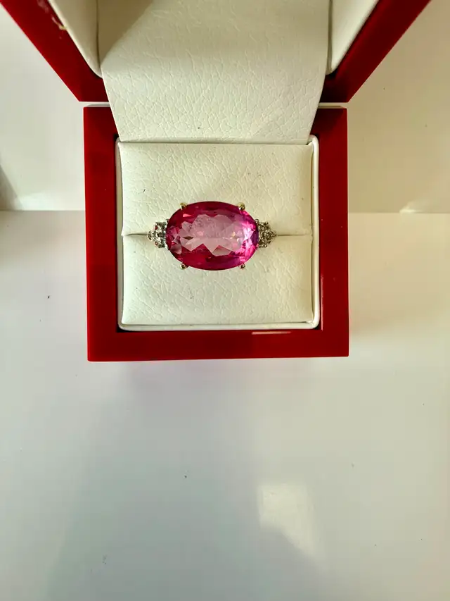Women's 10K Gold Ring w Pink Topaz & Diamonds~Size 8