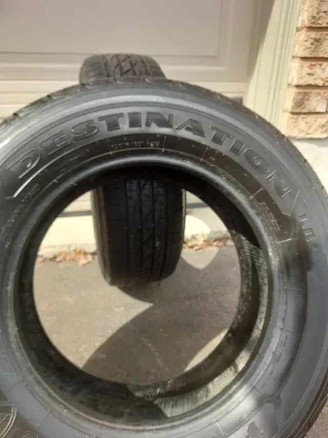 2 tires  245/65/R17 all season. - Photo 6