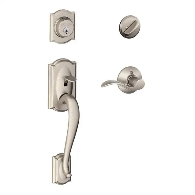 Richmond Hill Locksmith- Smart Deadbolt Handles install - Photo 5