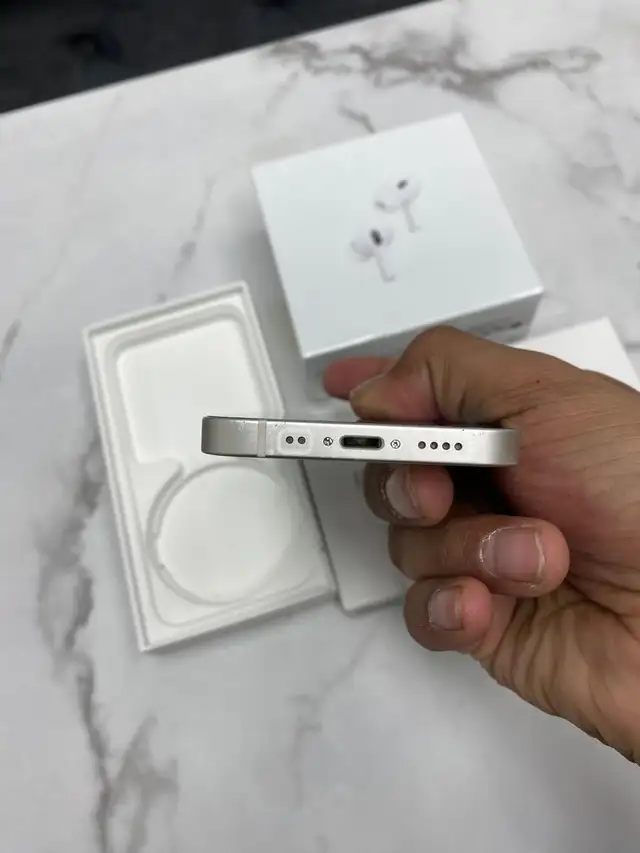 IPHONE 12 256GB (Changed battery) Airpods pkg/Delivery - Photo 5