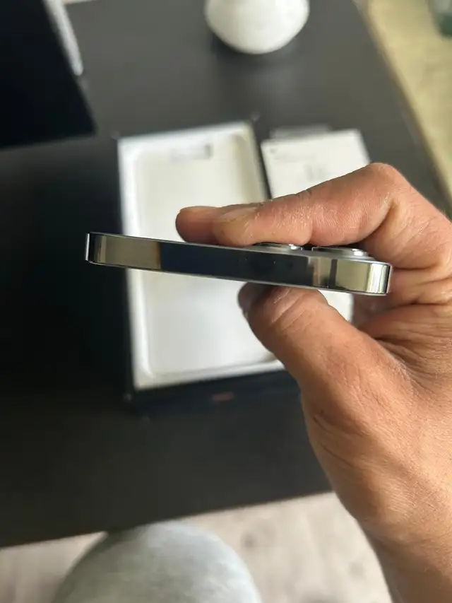 iPhone 12 PRO MAX 256GB AIRPODS/FAST CHARGER/DELIVERY - Photo 2