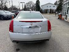 2011 Cadillac CTS Sedan Leather, sunroof, 1 owner - Photo 9