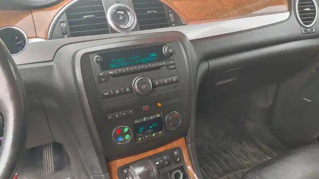 2010 Buick Enclave CXL - Photo 5