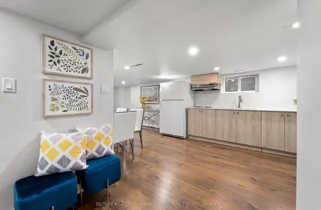 rent basement - Photo 2