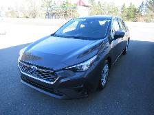 2024 Subaru Impreza Convenience w/ Eyesight | Off Lease | Remote - Photo 4