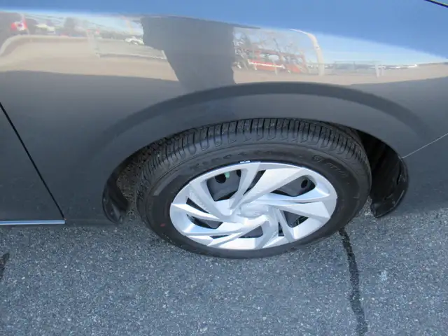 2024 Subaru Impreza Convenience w/ Eyesight | Off Lease | Remote - Photo 5