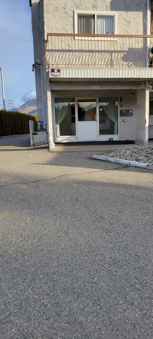 Carma Court #201 - Photo 2