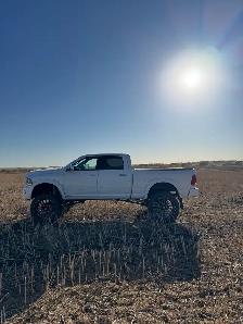 2012 dodge ram 2500 Laramie crew cab - Photo 7